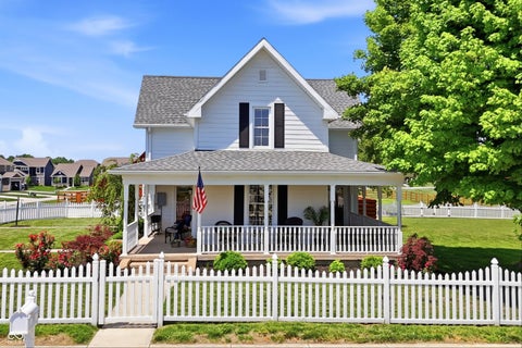 Photo of 2720 S 650 E, Whitestown, IN 46075 (MLS # 22104913)