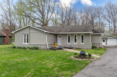 Photo of 4902 Guion Road, Indianapolis, IN 46254 (MLS # 22094062)