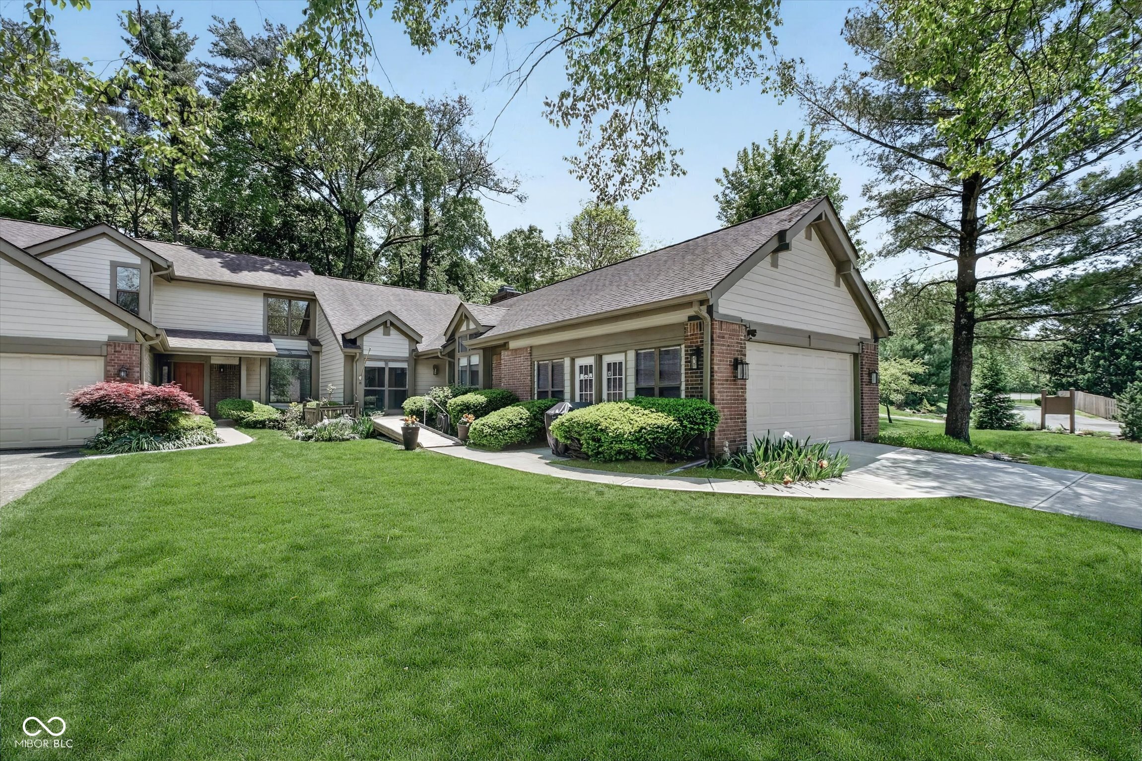 4937 Windridge Drive 8