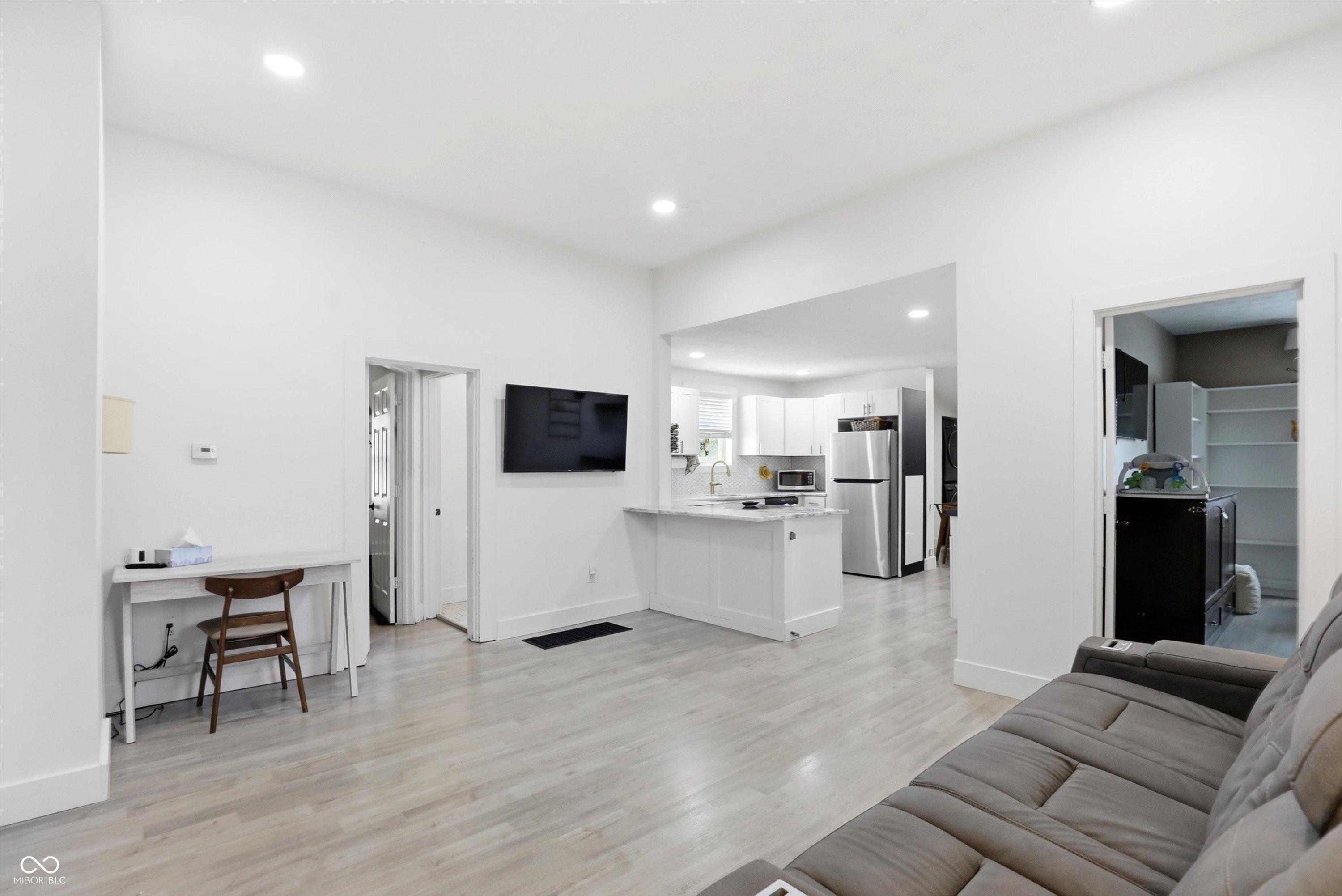 915 S 11th Street