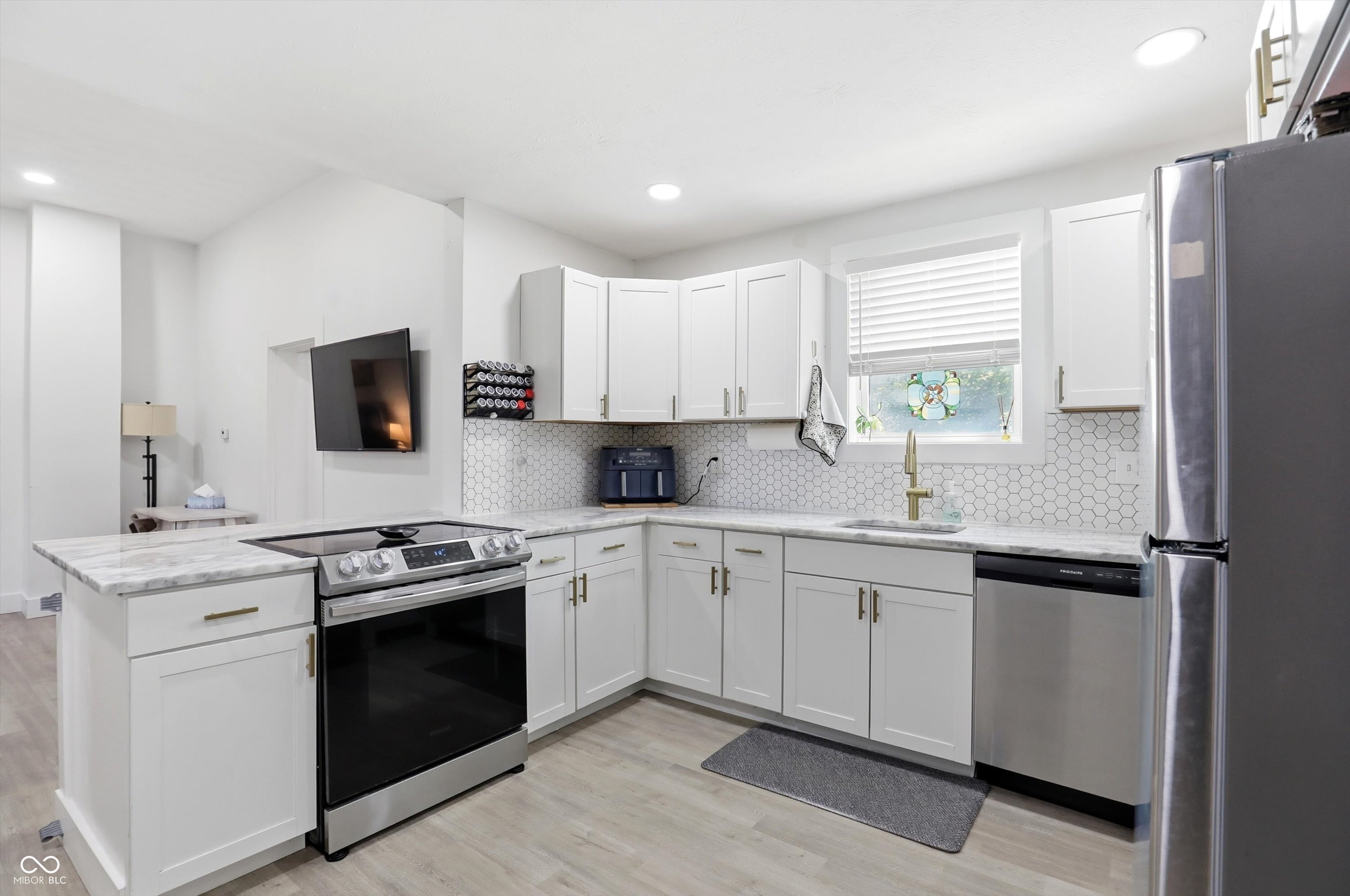 915 S 11th Street