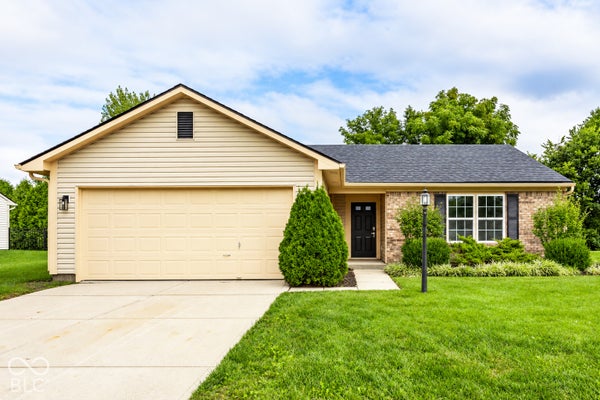 18061 SANIBEL CIR, WESTFIELD, IN 46062 - Image ecc5ffc6a05f3cbb3b53a4e9ee53aff0/2867775805