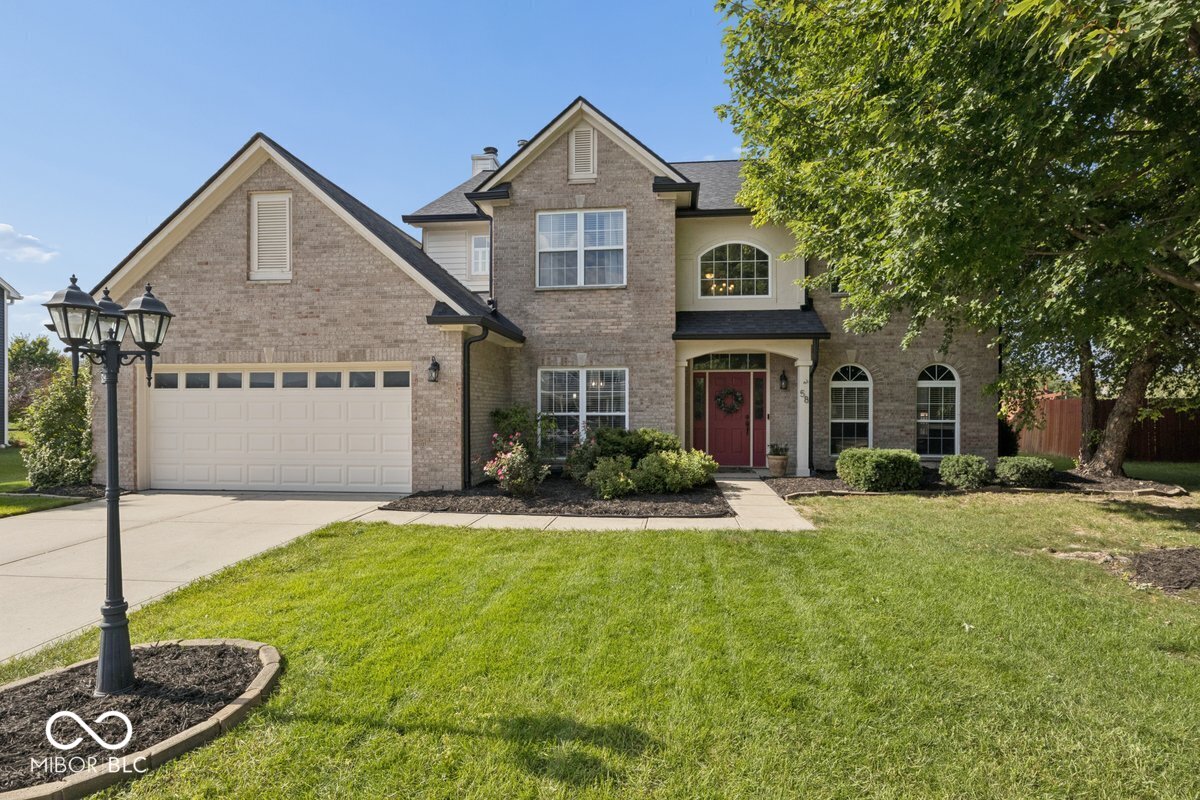 58 E Bloomfield Lane