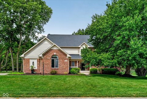 Photo of 4574 Bayberry Lane, Zionsville, IN 46077 (MLS # 22113146)