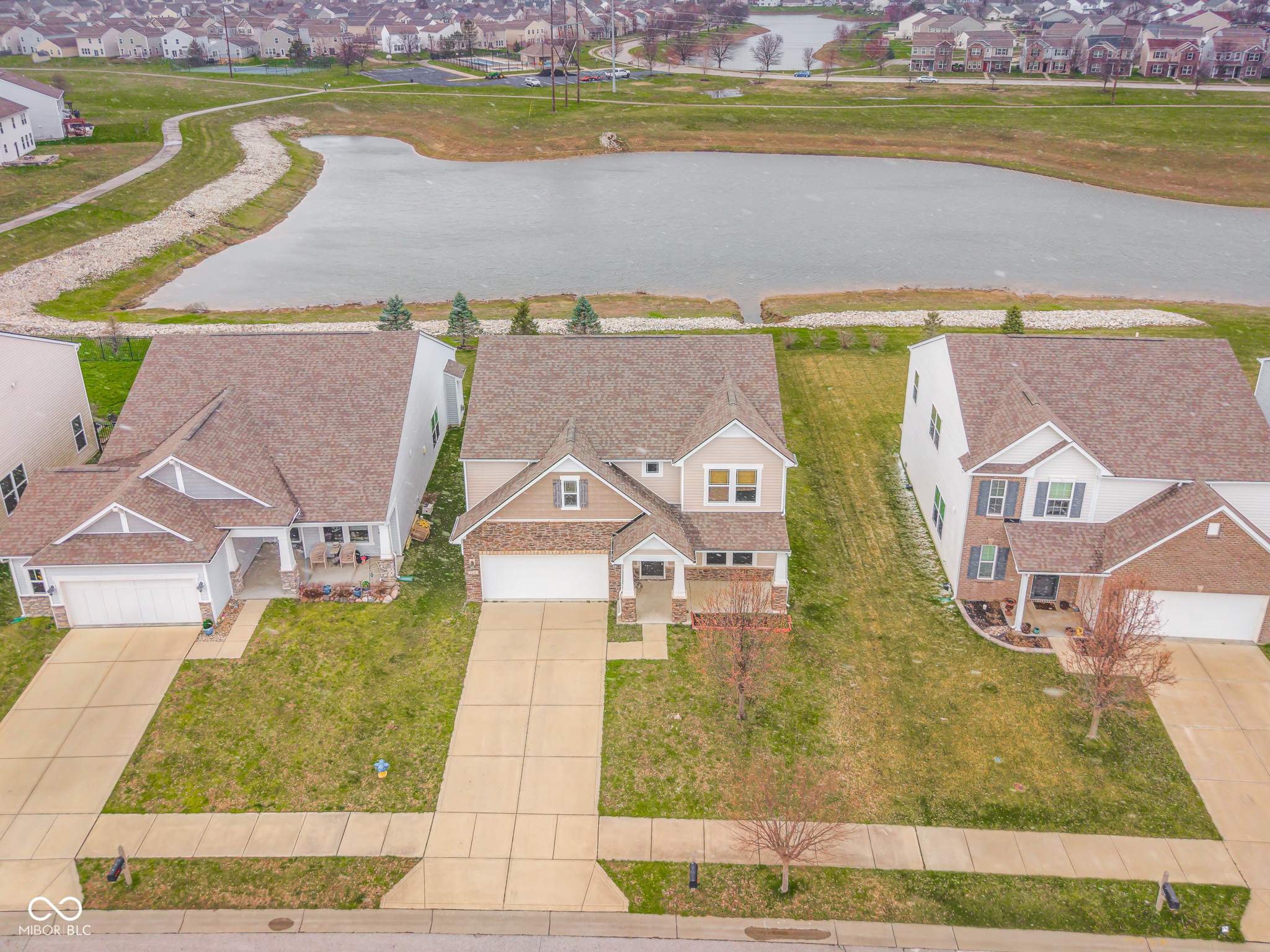 2216 Creek Bank Drive