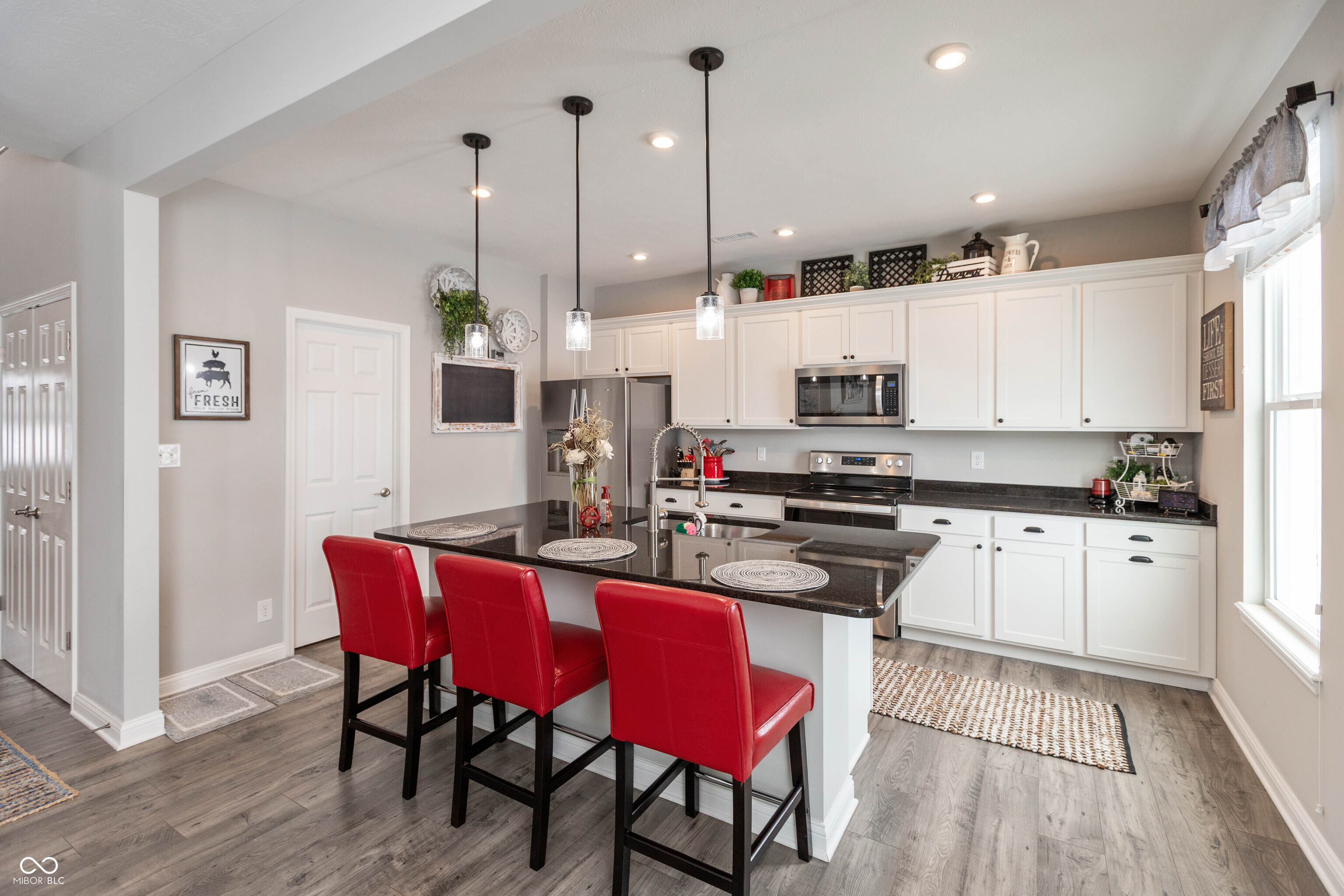 2621 Creek Bank Drive