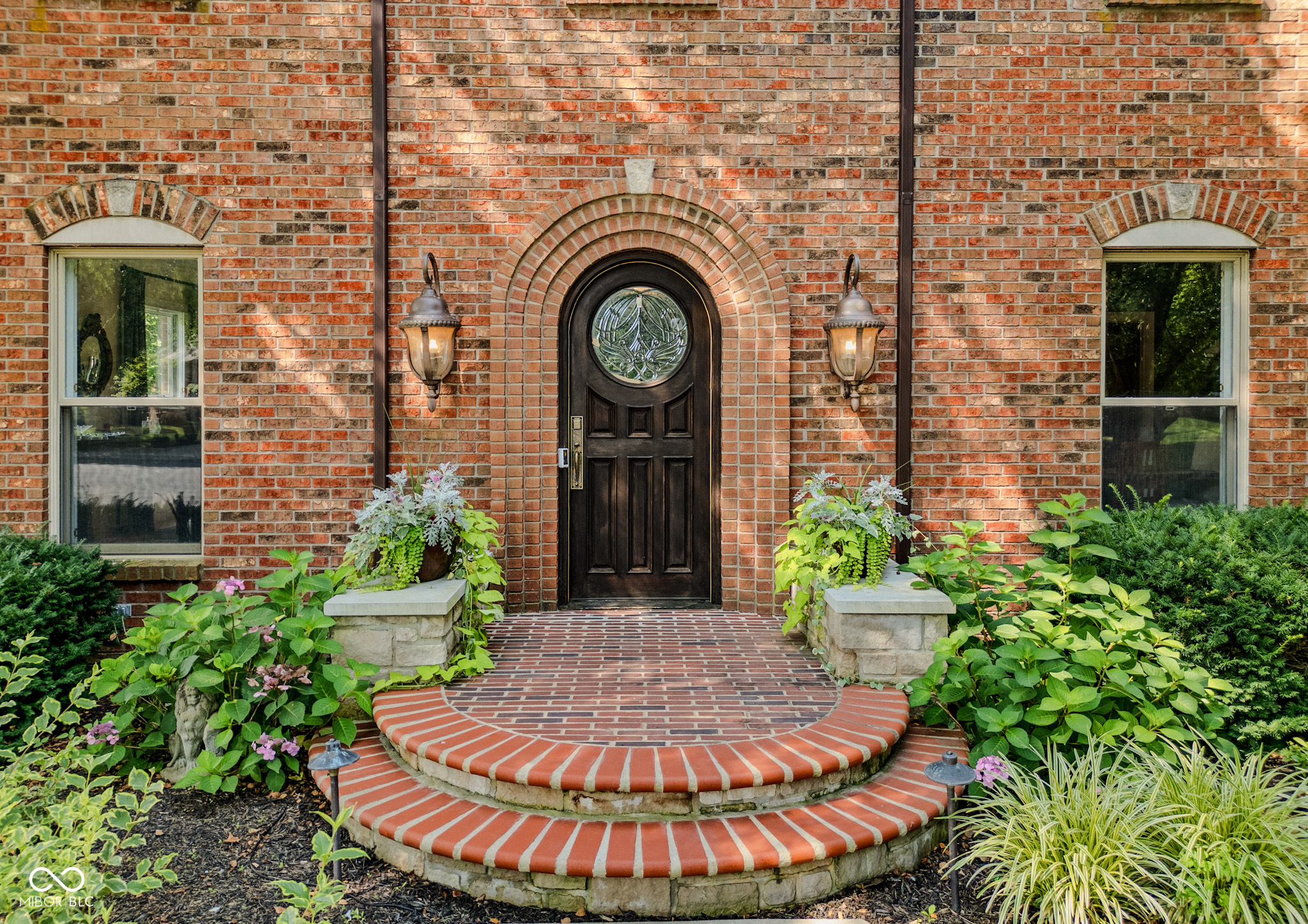 4695 Stonebridge Court