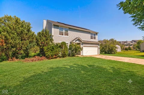 Photo of 602 Zephyr Way, Westfield, IN 46074 (MLS # 22117460)