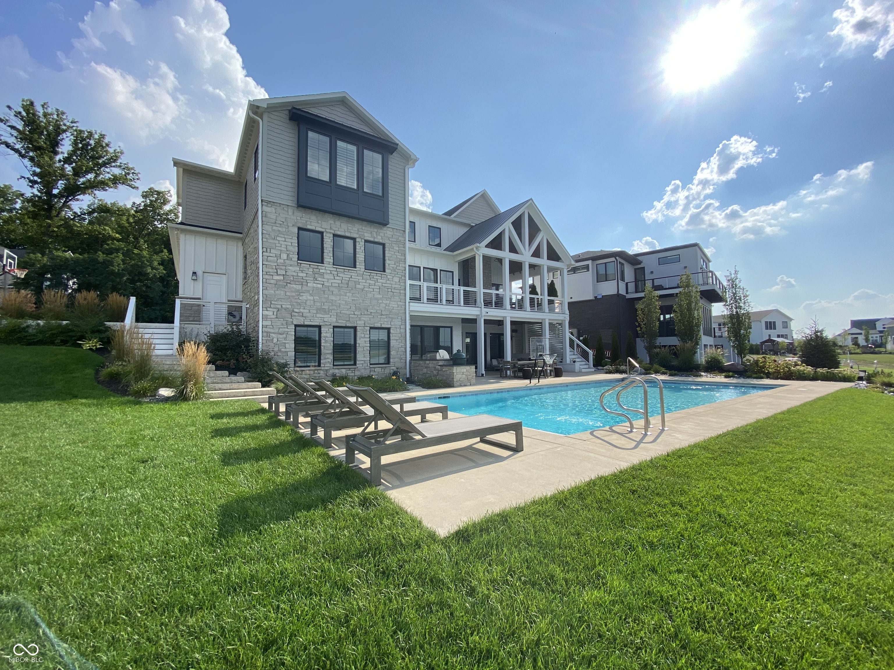 13682 Kingston Drive