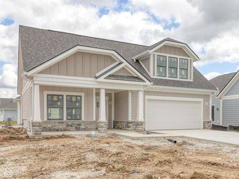 Photo of 2684 Towne Run Court, Westfield, IN 46074 (MLS # 22100619)