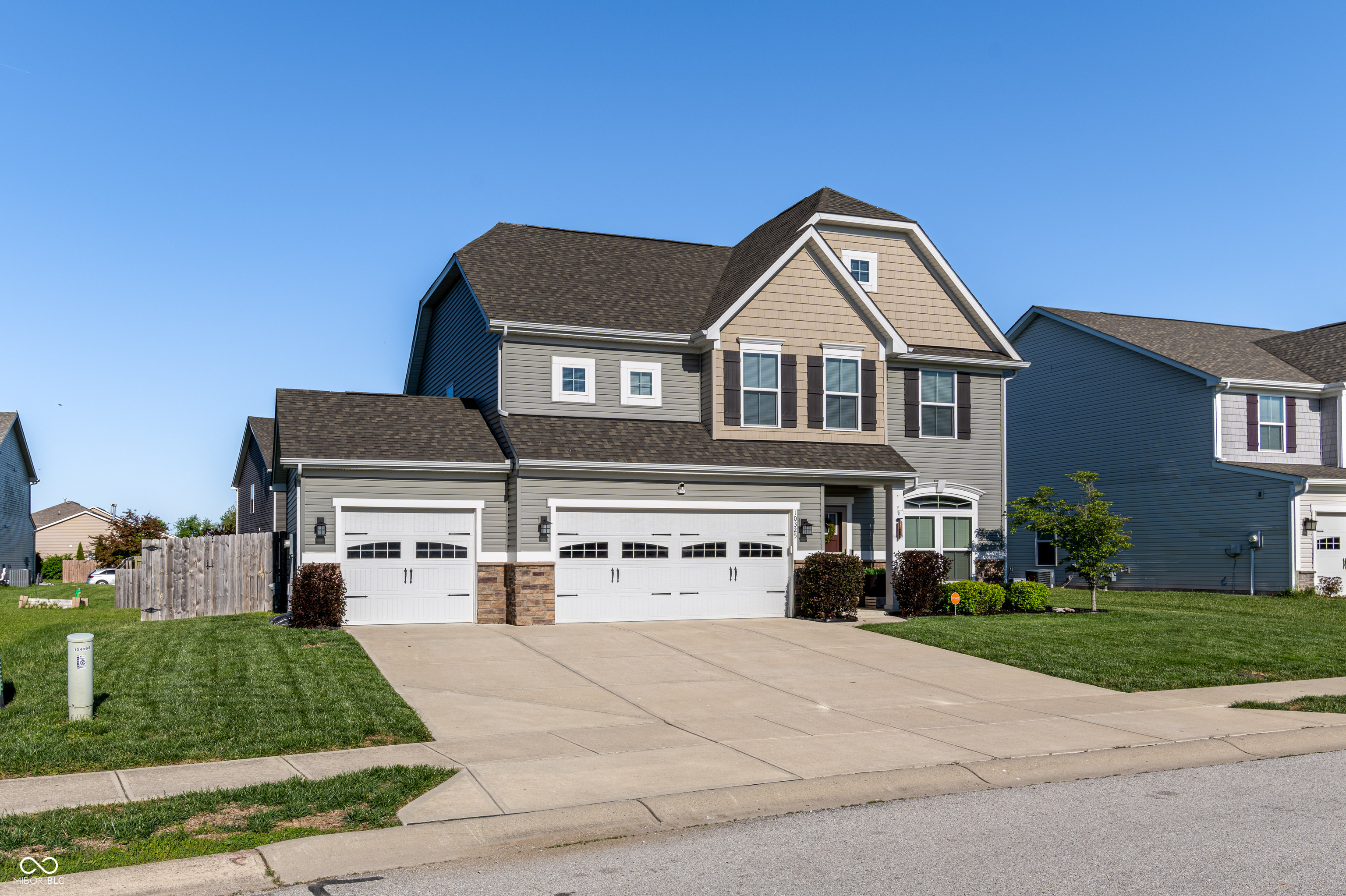 10325 Legacy Drive