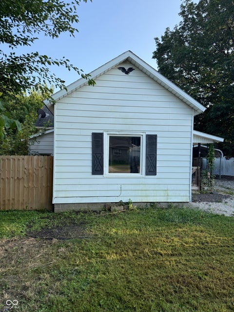 Photo of 404 E 7th Street, Sheridan, IN 46069 (MLS # 22121849)