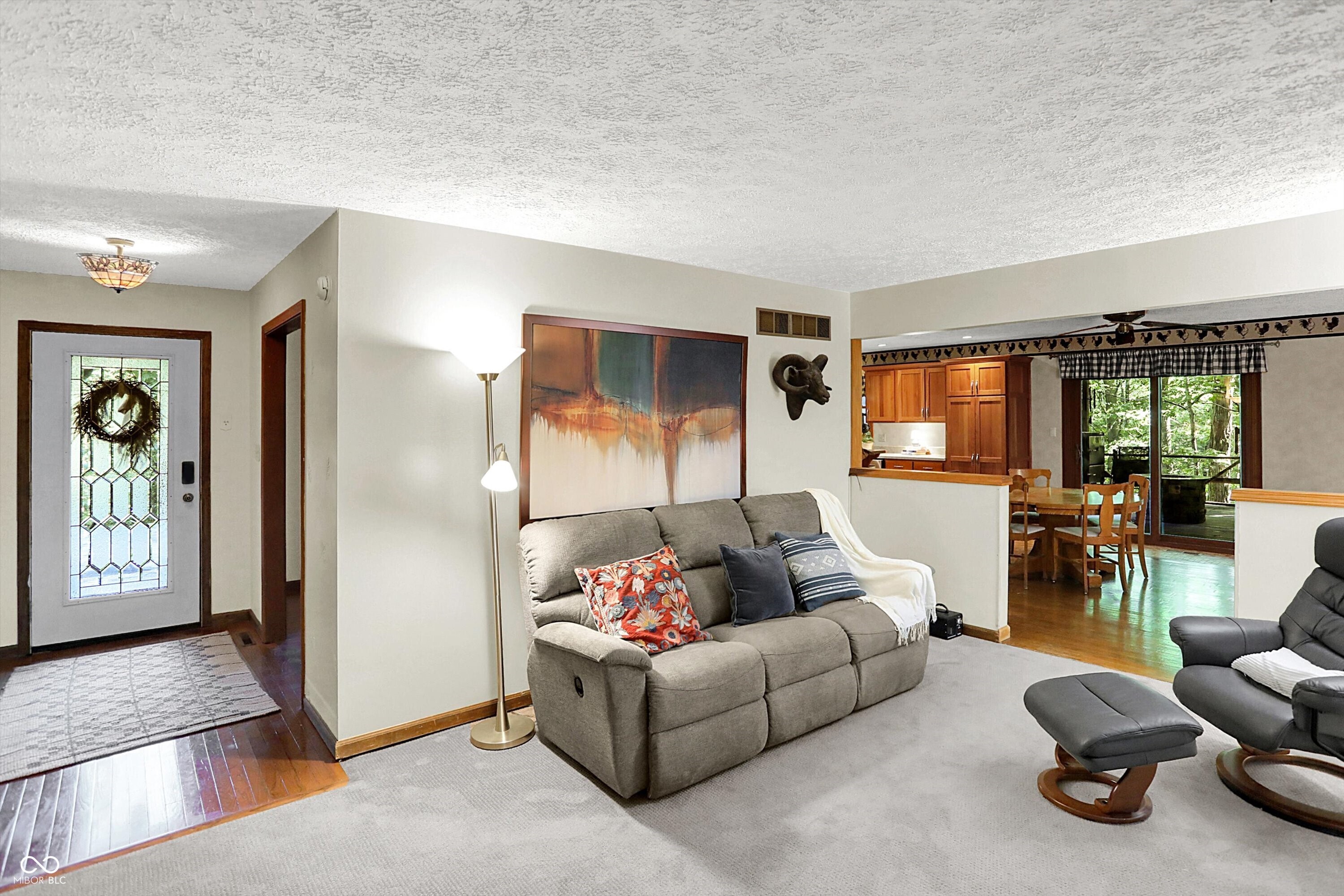 2289 Twinlake Drive