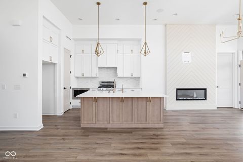 1674 Solebar Way Westfield IN 46074