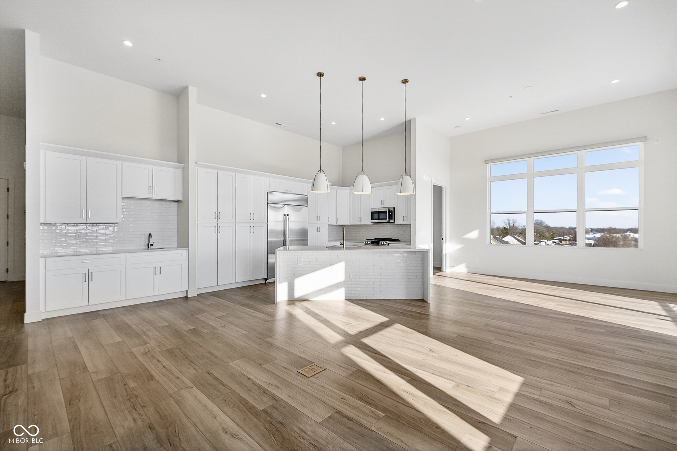 1155 S Rangeline Road 507