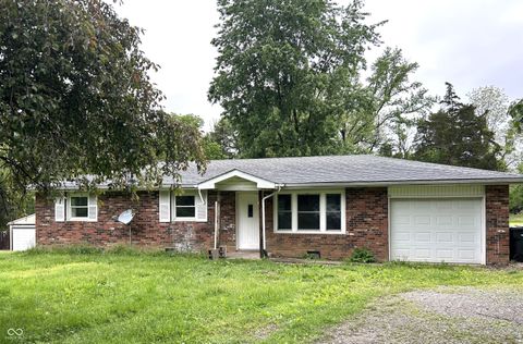 Photo of 1720 E Lois Lane, North Vernon, IN 47265 (MLS # 22100281)