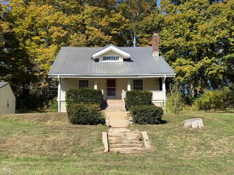 Photo of 2645 S Greensboro Pike, New Castle, IN 47362 (MLS # 22093672)