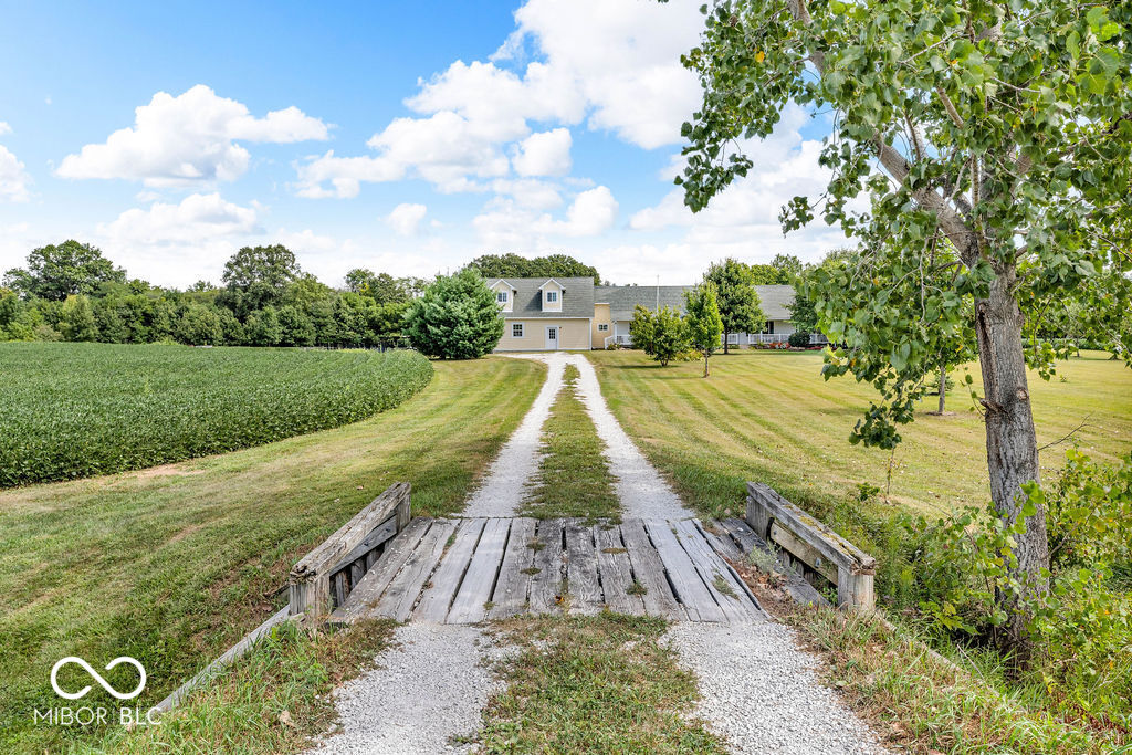10705 N State Road 267