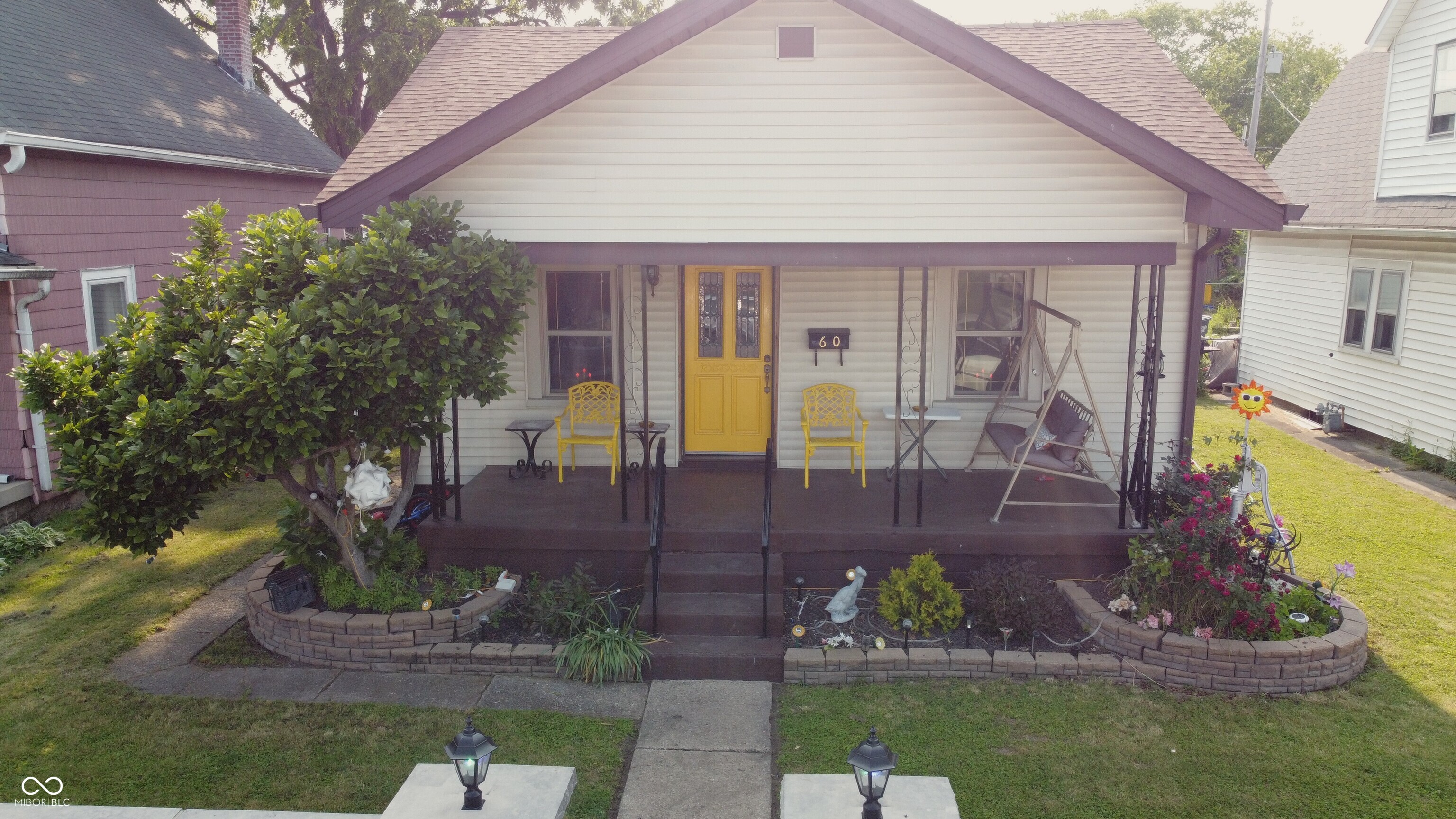 60 S 8th Avenue