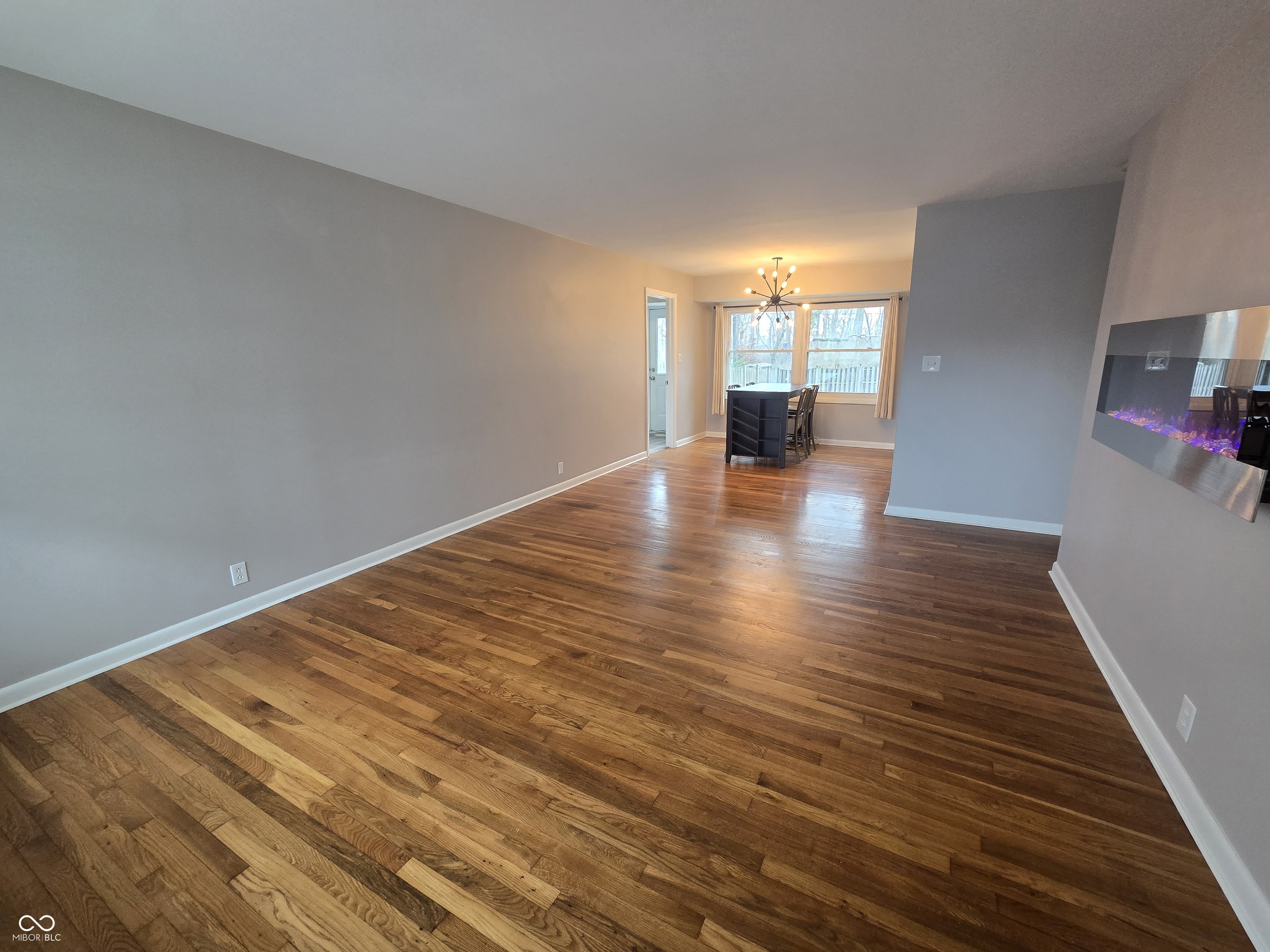 826 Gardenside Drive