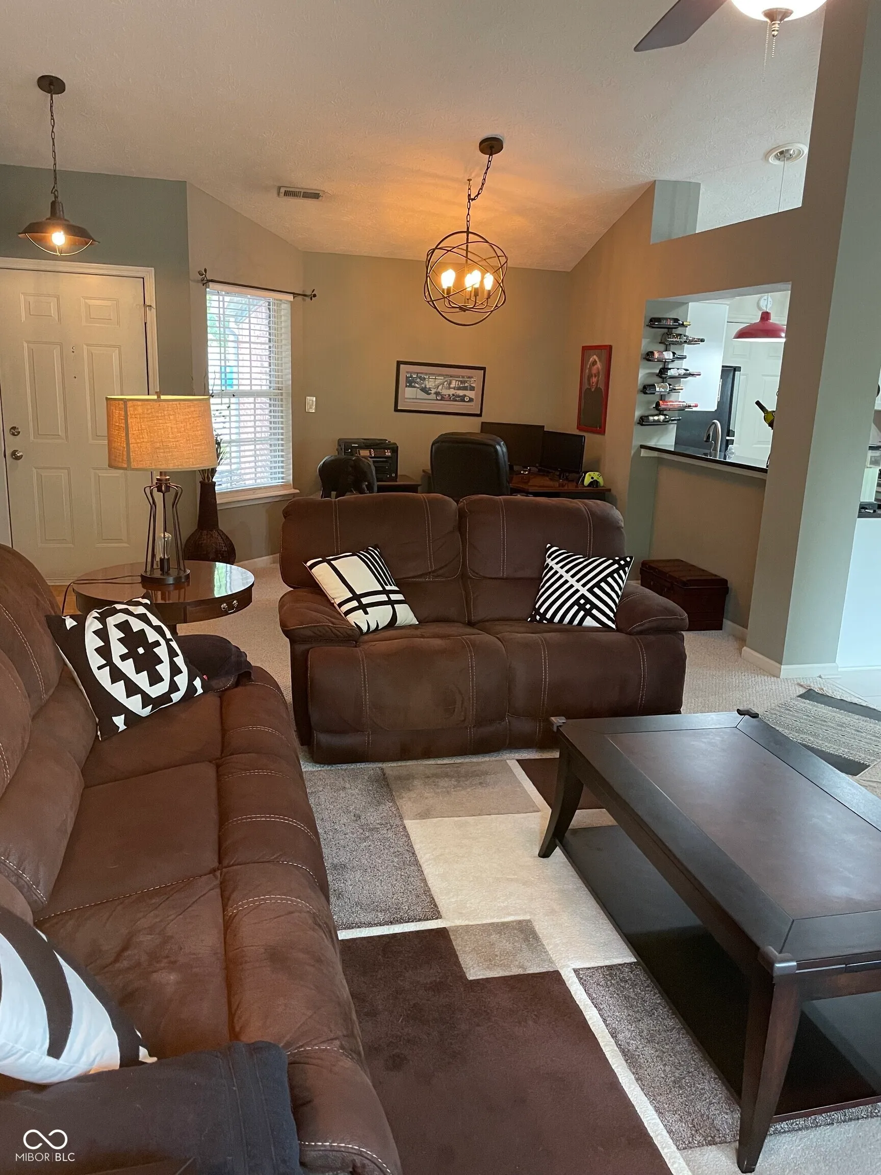 Fishers, Indiana 46038, United States, 2 Bedrooms Bedrooms, ,2 BathroomsBathrooms,Residential,Active,195434