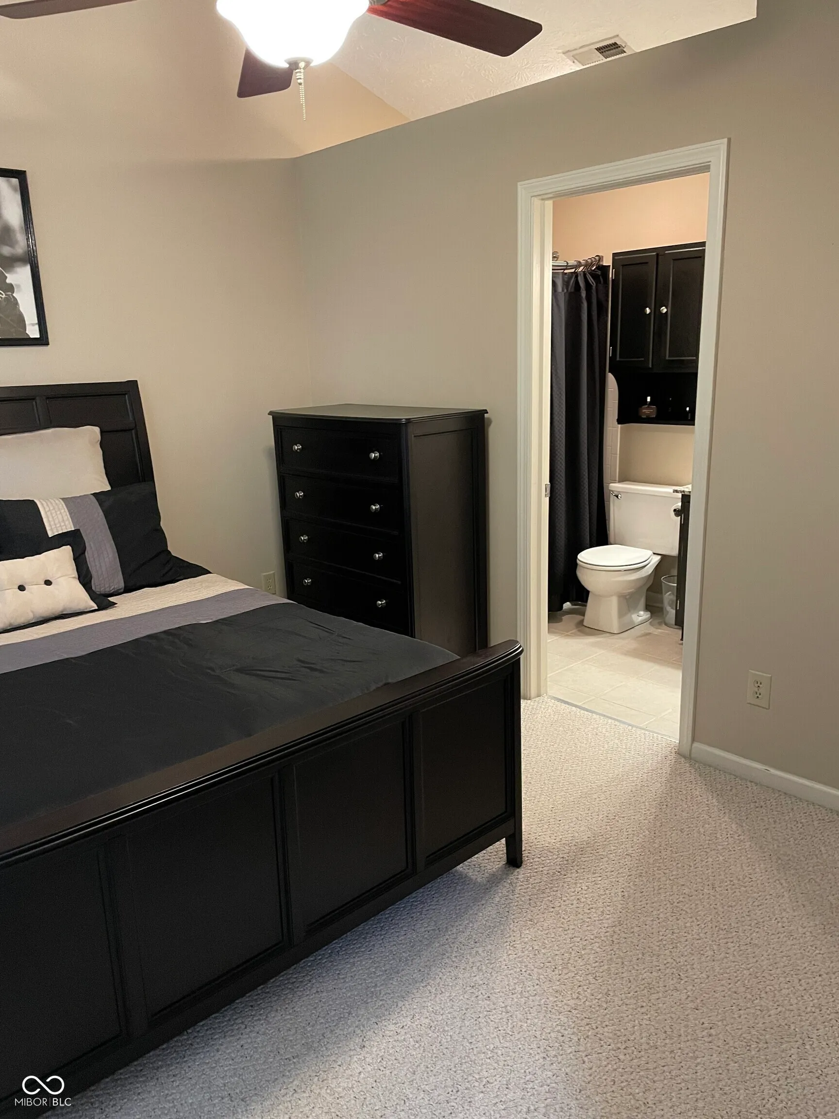 Fishers, Indiana 46038, United States, 2 Bedrooms Bedrooms, ,2 BathroomsBathrooms,Residential,Active,195434