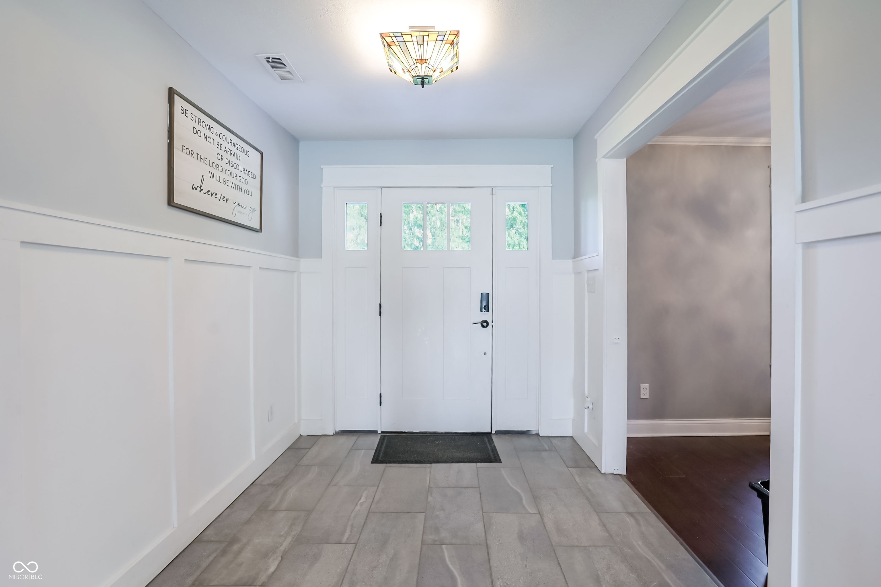 2200 Sunnybrook Lane