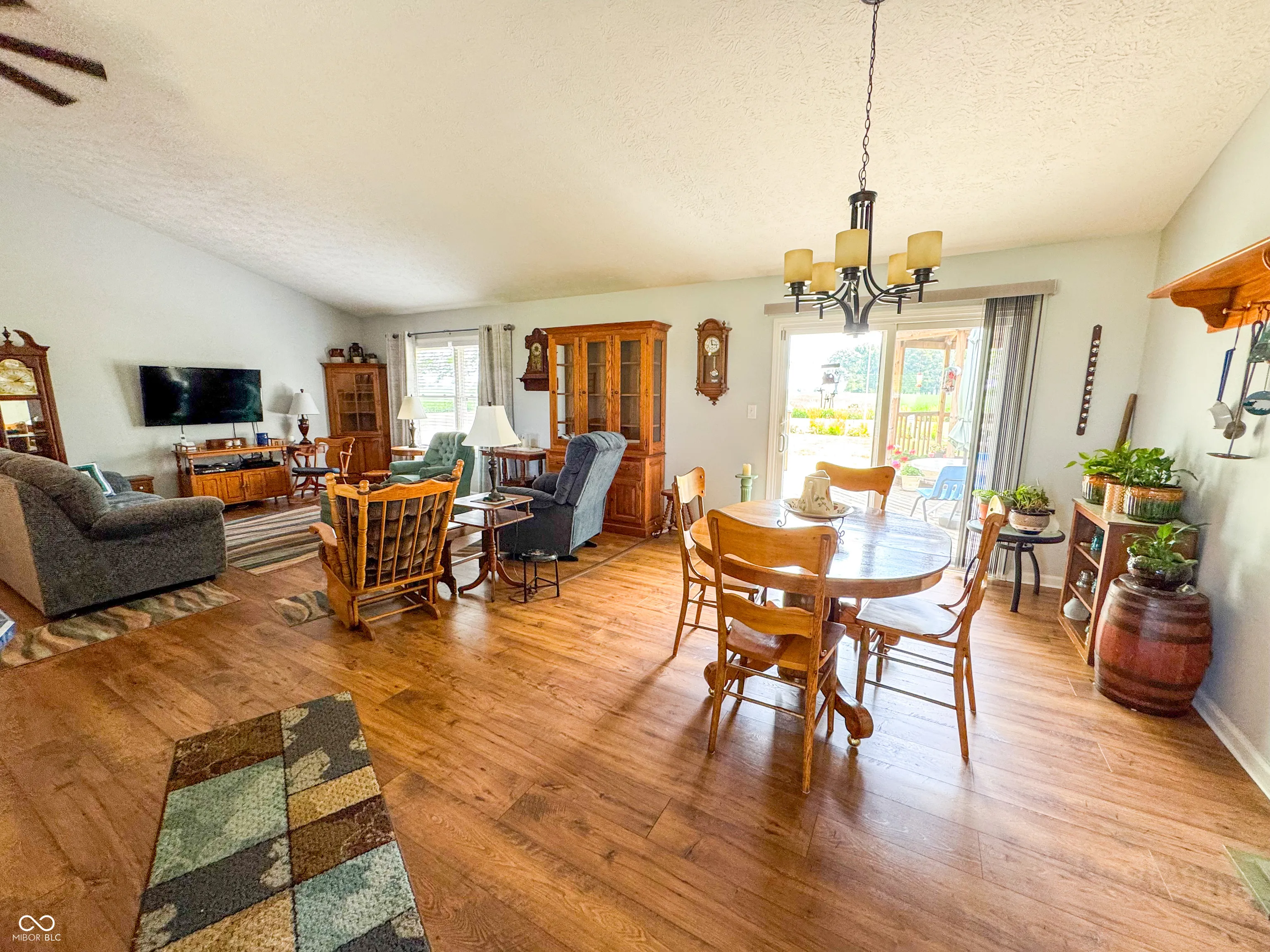 Lebanon, Indiana 46052, United States, 3 Bedrooms Bedrooms, ,2 BathroomsBathrooms,Residential,Pending,194853