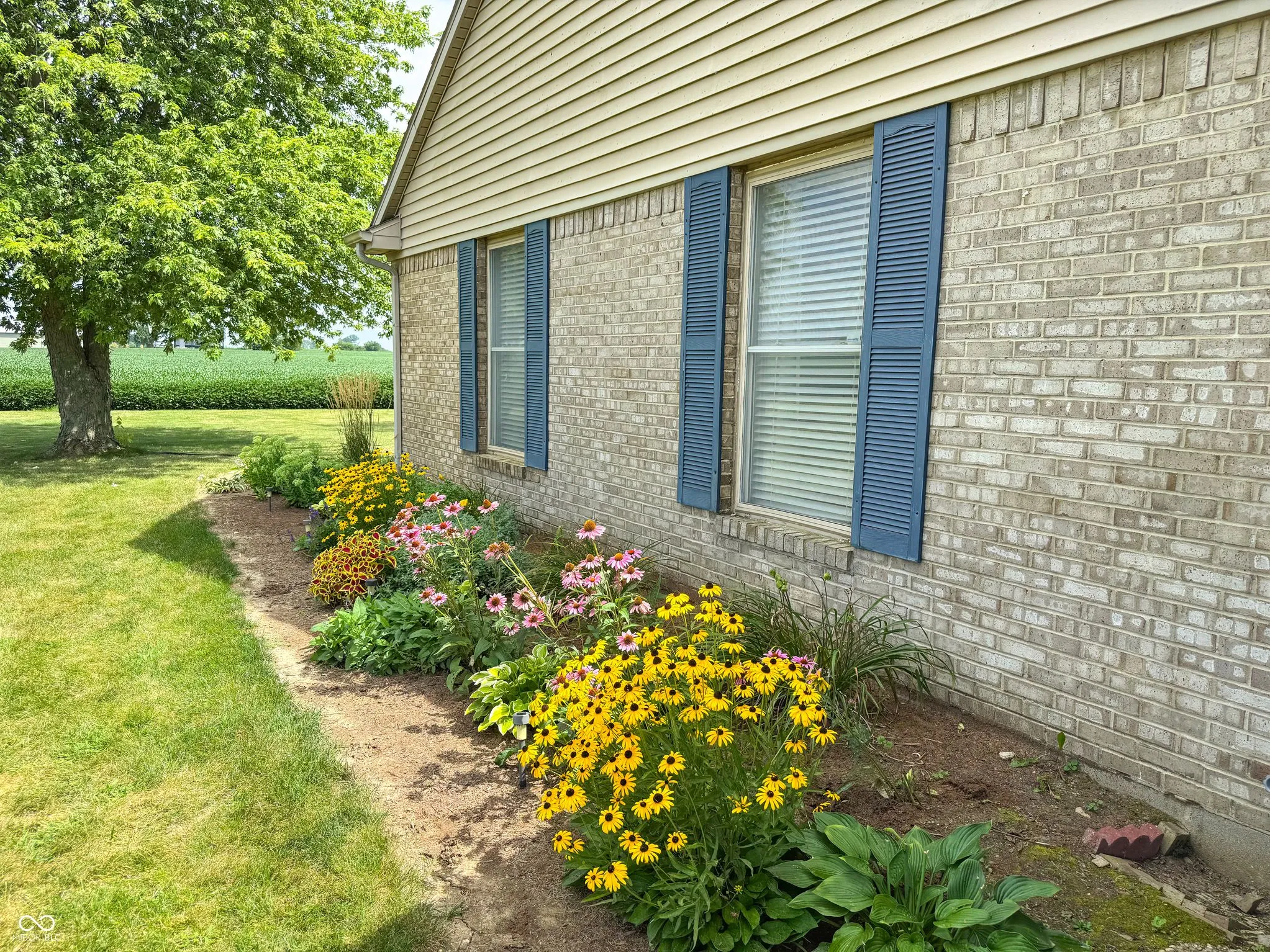 Lebanon, Indiana 46052, United States, 3 Bedrooms Bedrooms, ,2 BathroomsBathrooms,Residential,Pending,194853