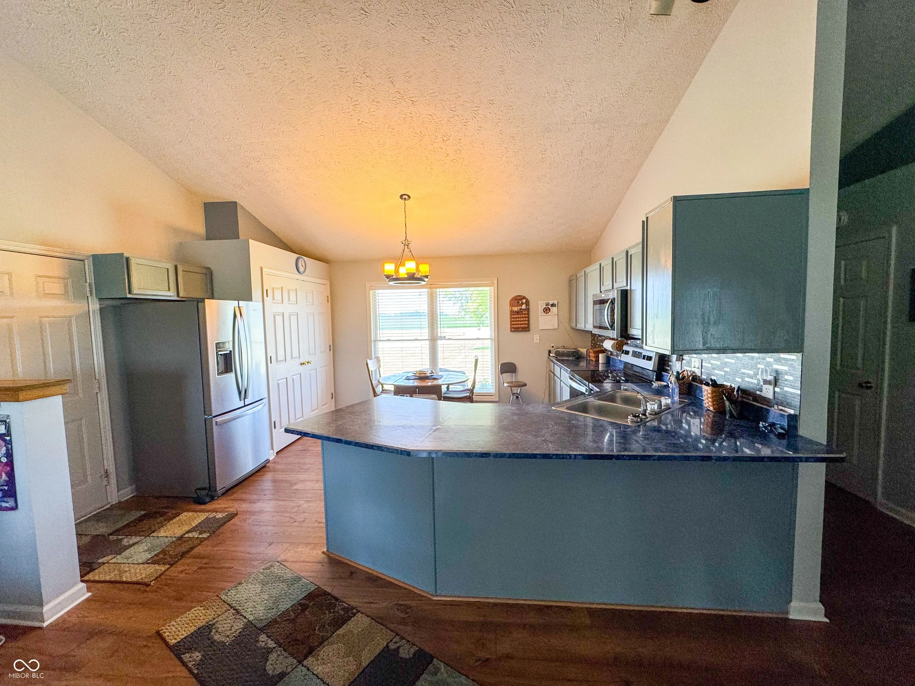 Lebanon, Indiana 46052, United States, 3 Bedrooms Bedrooms, ,2 BathroomsBathrooms,Residential,Pending,194853