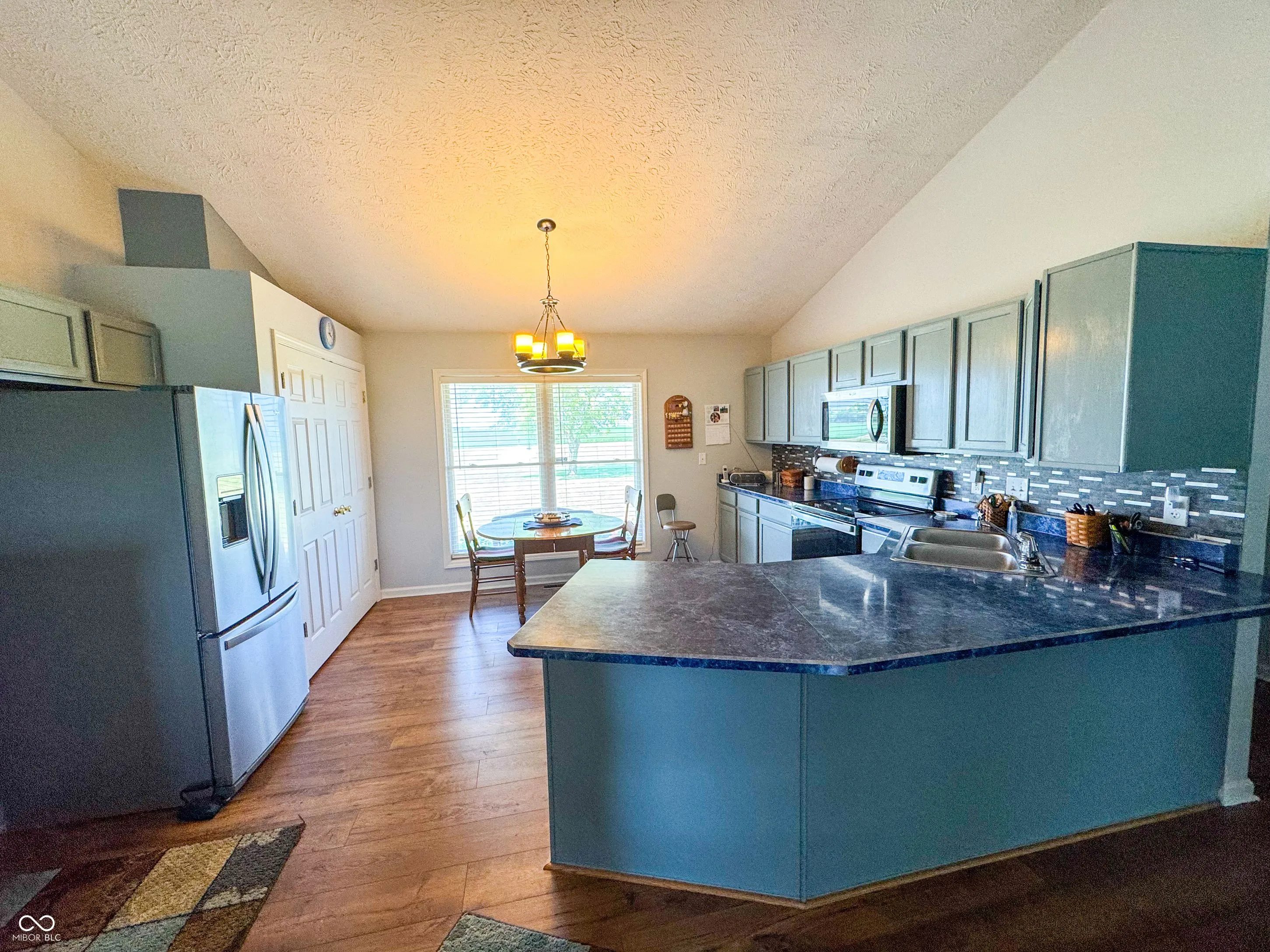 Lebanon, Indiana 46052, United States, 3 Bedrooms Bedrooms, ,2 BathroomsBathrooms,Residential,Pending,194853