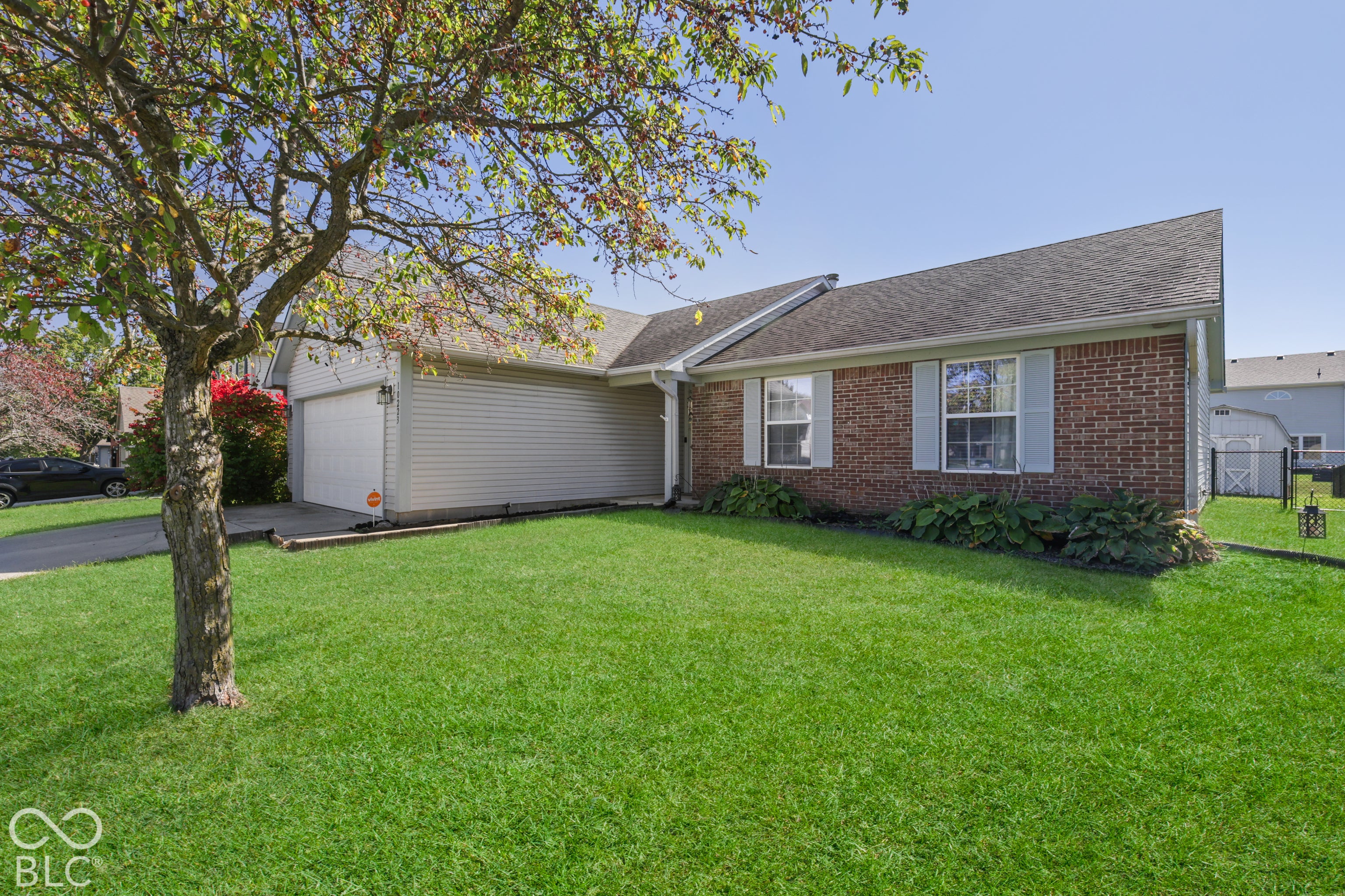 10223 Park Valley