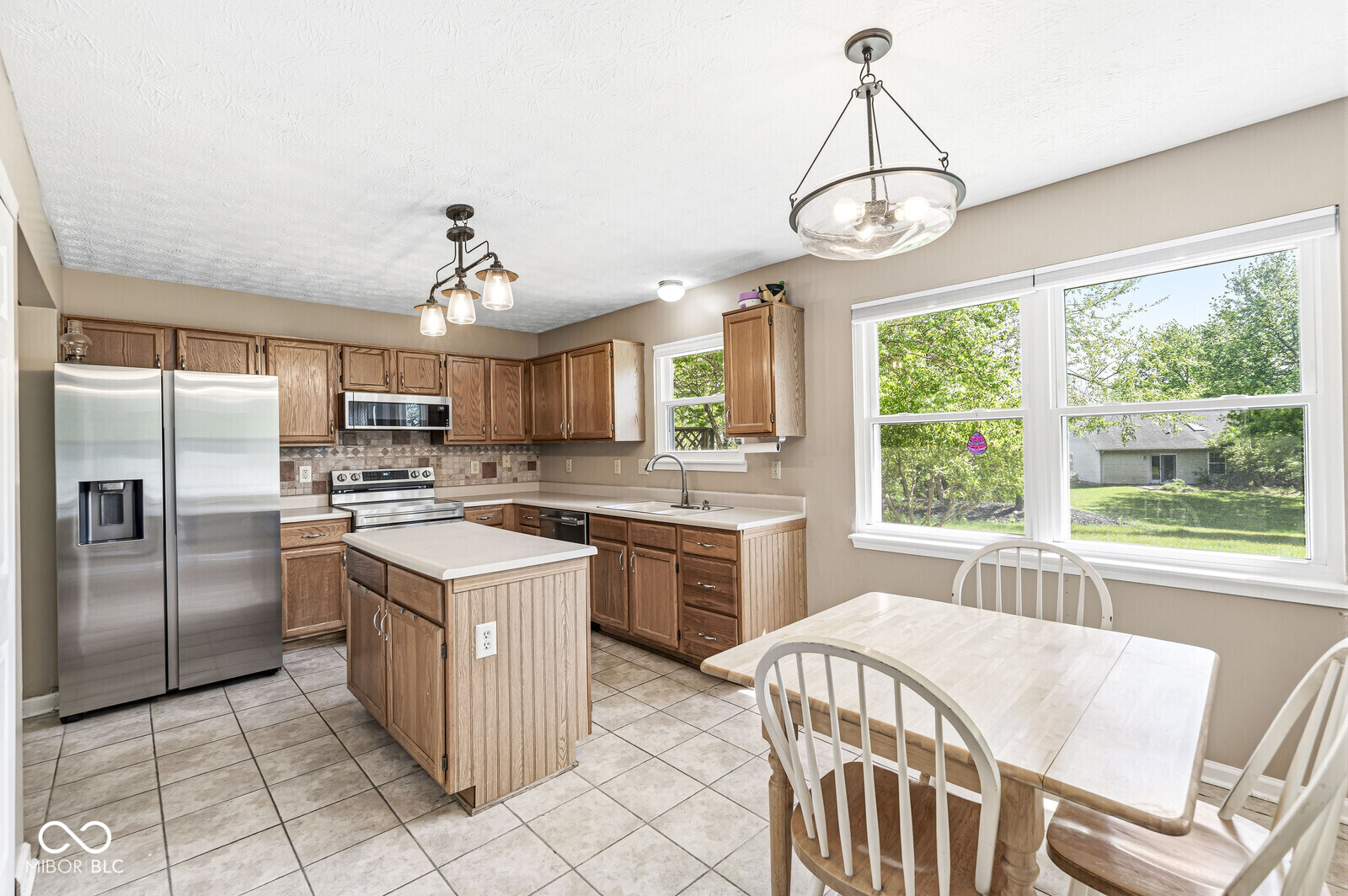 12303 W Ridge Circle