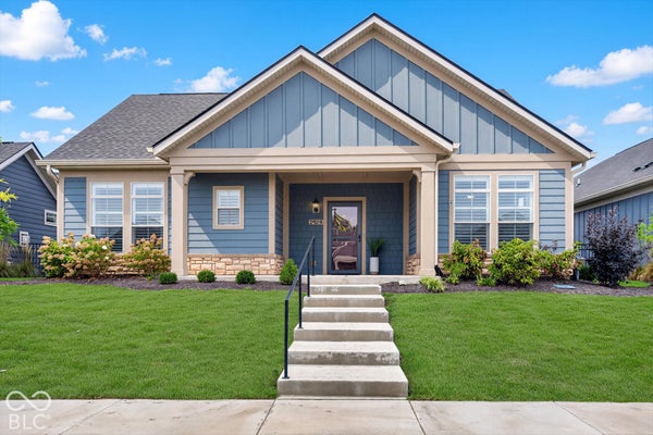 2928 TOLKIEN DR, CARMEL, IN 46033 - Image ee6496bd021fa971e5e6497e3904dbd9/2852974453