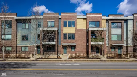 606 E 10th Street, Indianapolis, IN 46202 - MLS#: 22024636
