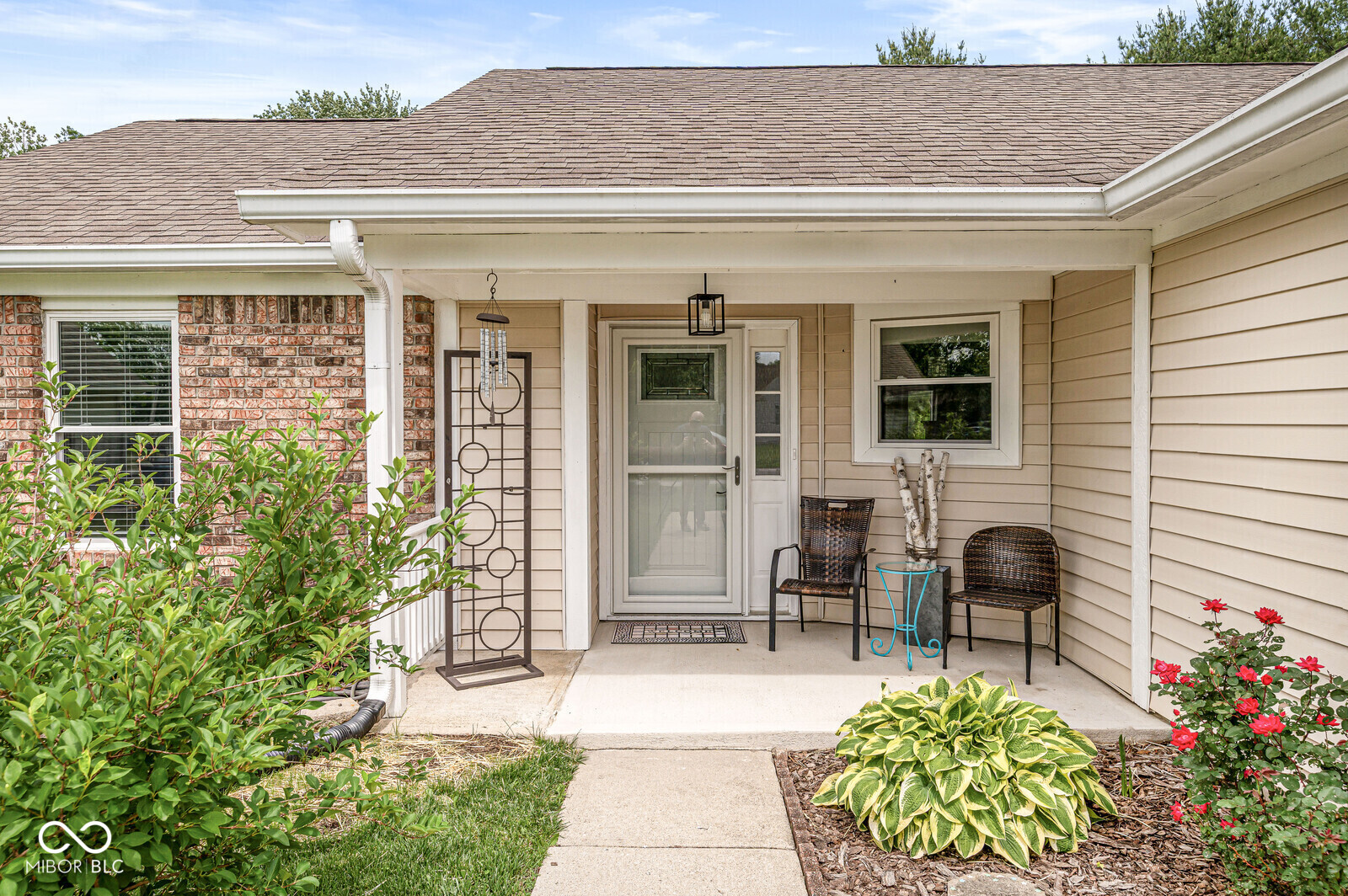 330 Southway Court
