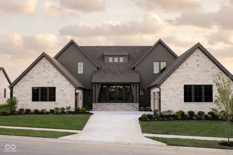 Photo of 1445 Chatham Rdg Court, Westfield, IN 46074 (MLS # 22044331)