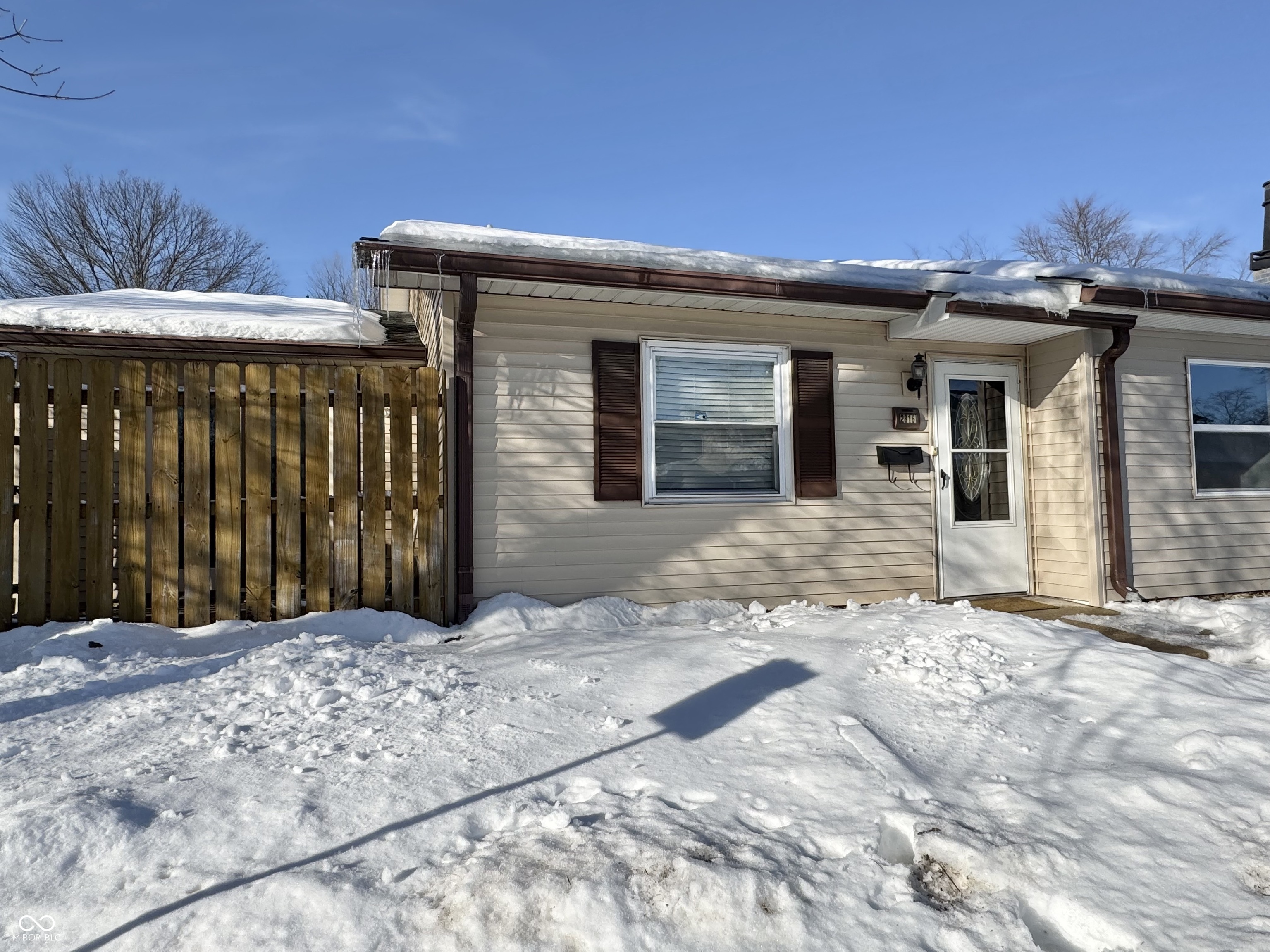 2816 Two  Worlds Drive