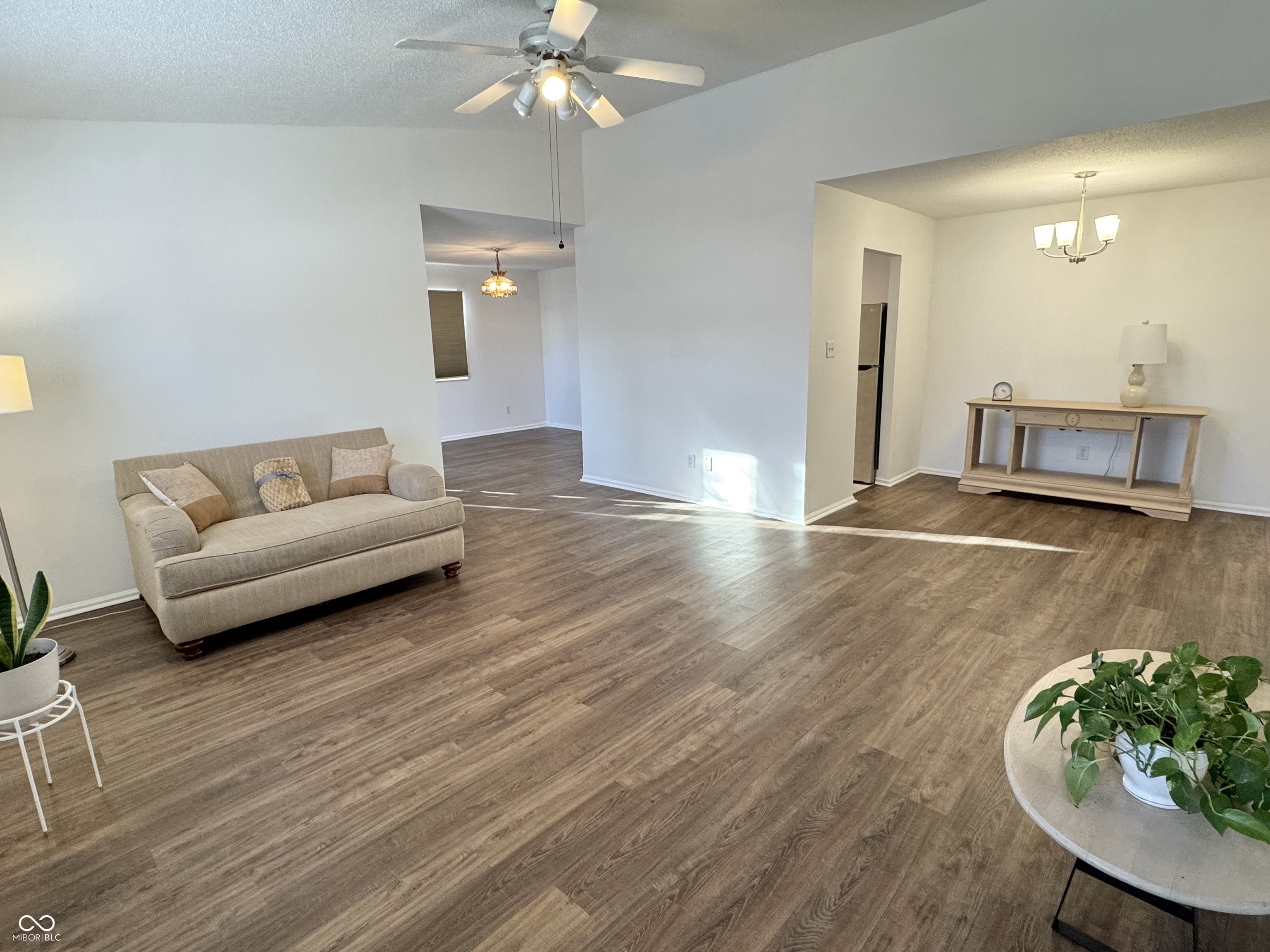 2816 Two  Worlds Drive