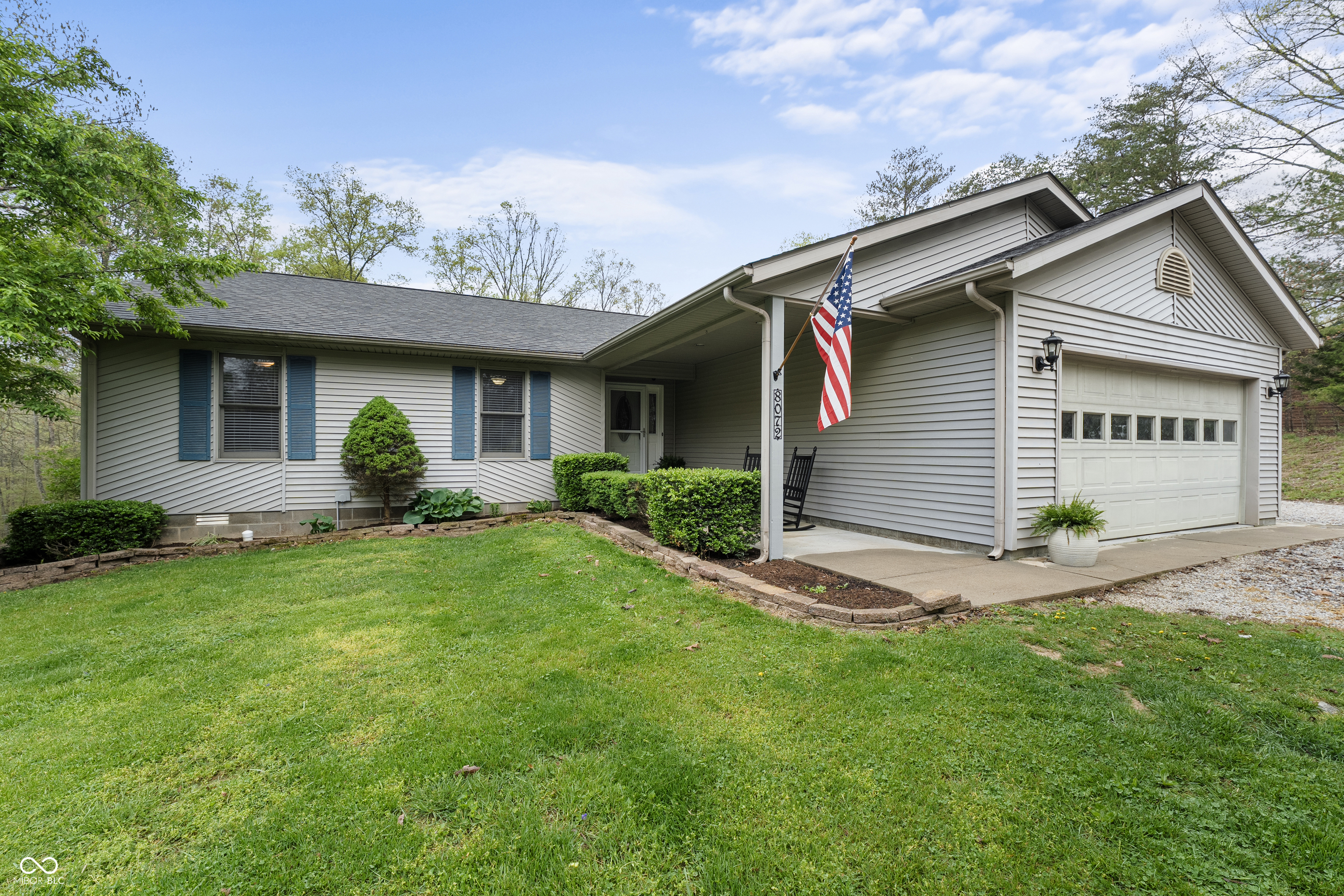 8072 Jonathans Court