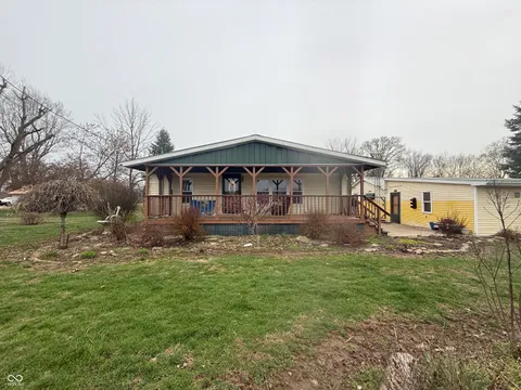 401 E Ferry Street, Cayuga, IN 47928 - MLS#: 22030588
