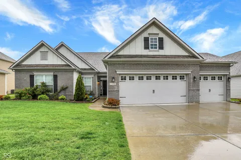 1334 Sunnybrook Lane, Greenwood, IN 46143 - MLS#: 22039442