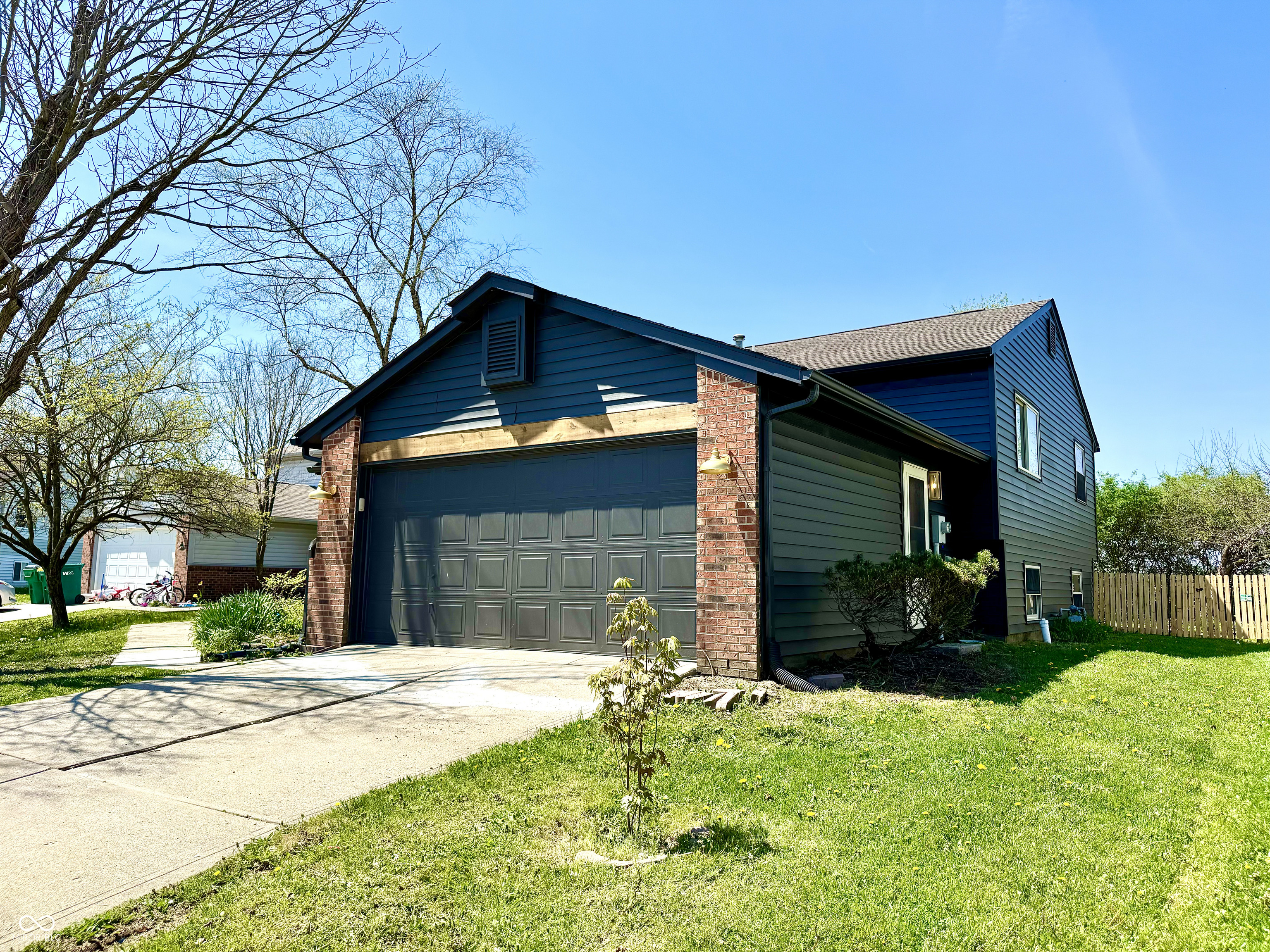 653 Southridge Court
