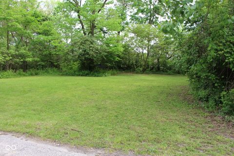 335 E Park Street Westfield IN 46074