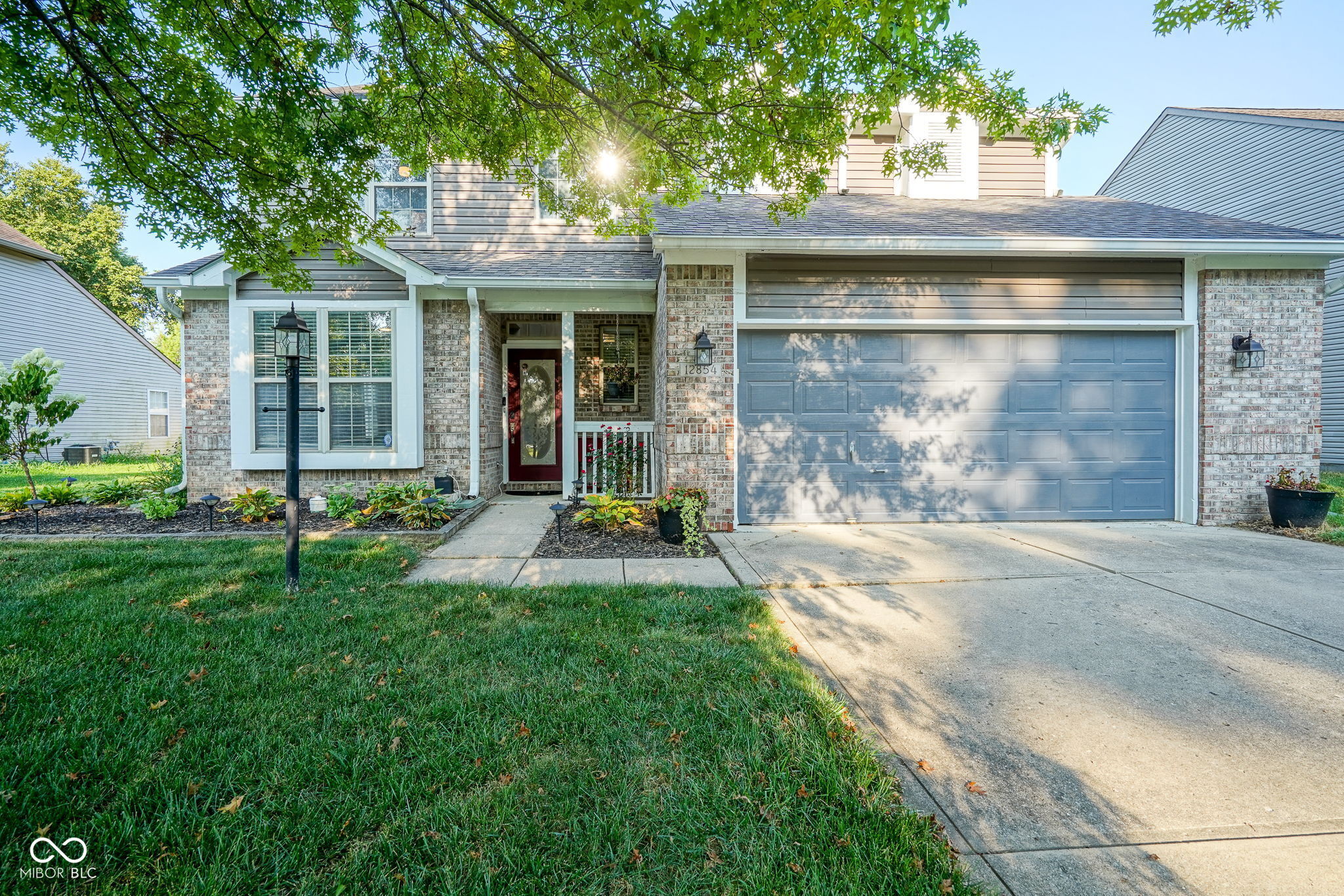 12854 Sweet Briar Parkway