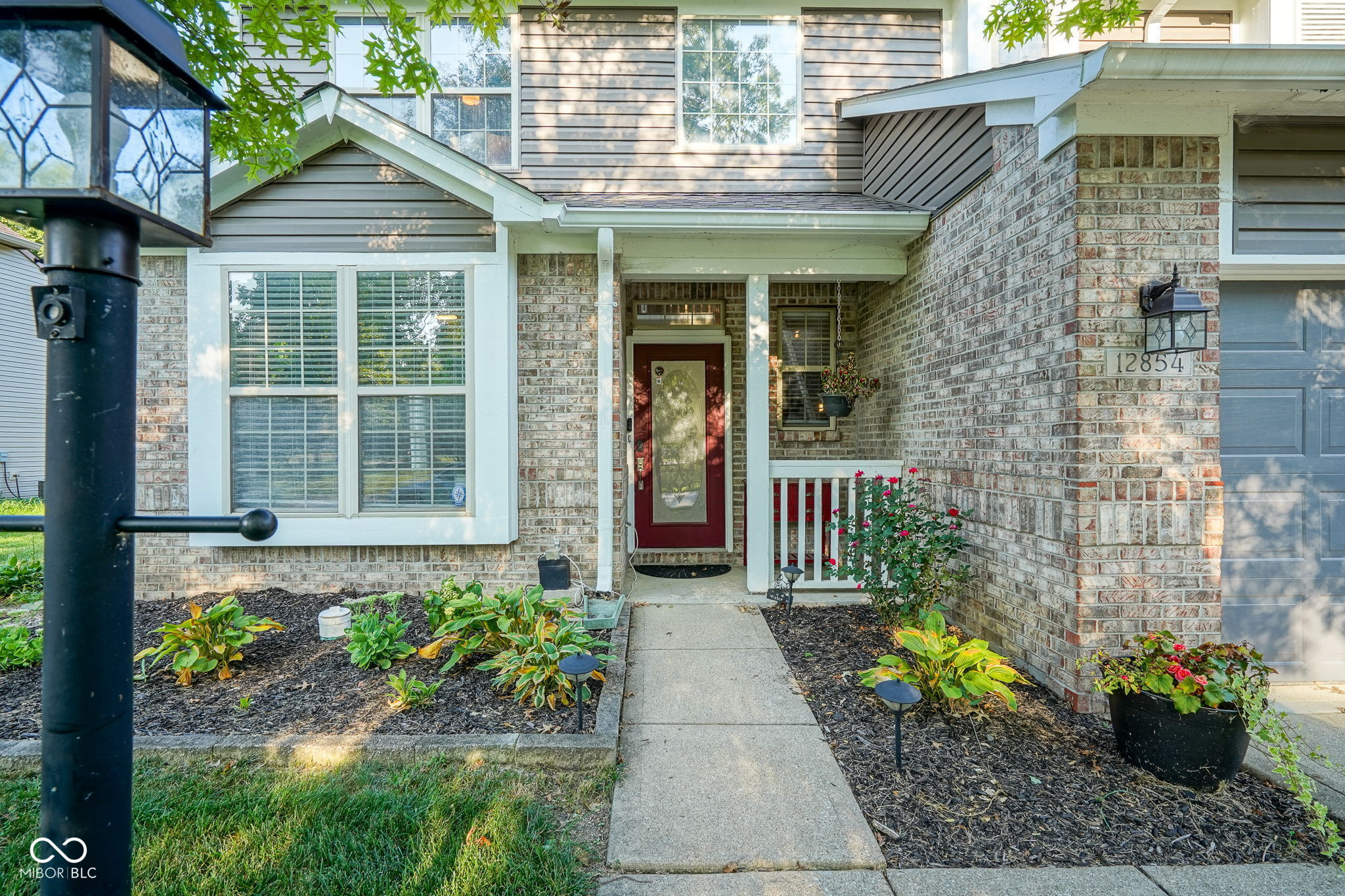 12854 Sweet Briar Parkway
