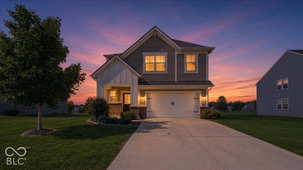 2450 DIXON CREEK DR, WHITESTOWN, IN 46075 - Image ef35845d2f91ed958ed1ce171e423d89/3184591195