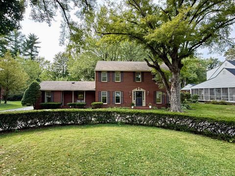 925 Forest Drive Anderson IN 46011