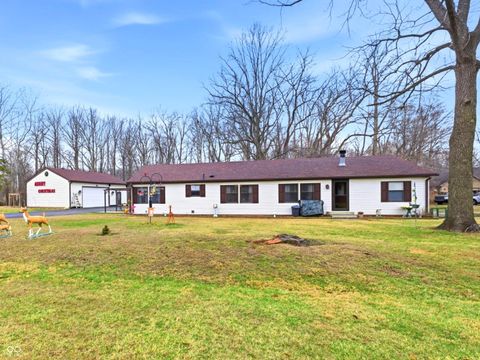 52 Victory Hill Drive Coatesville IN 46121