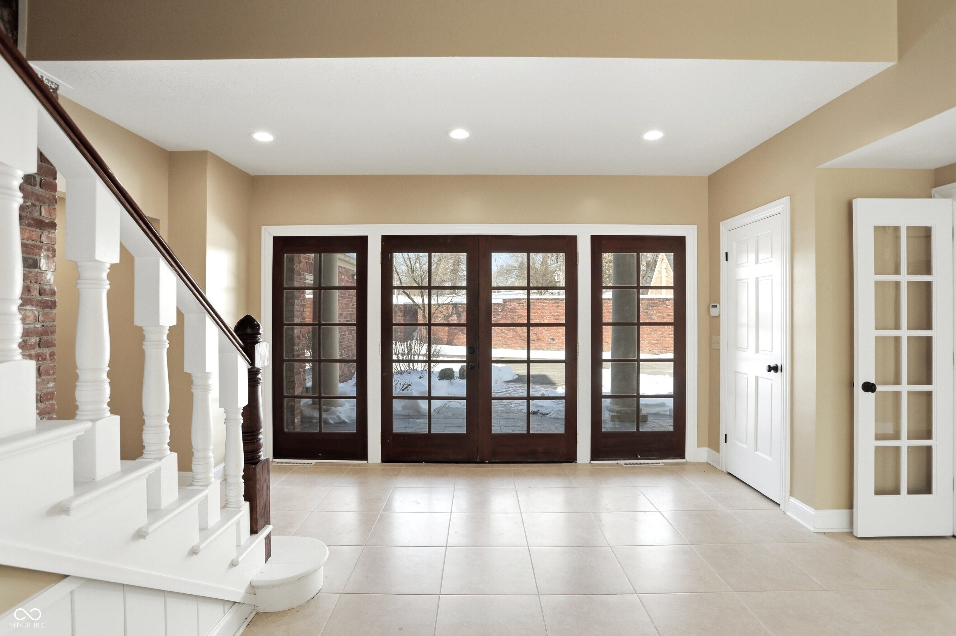 8602 Frontgate Lane